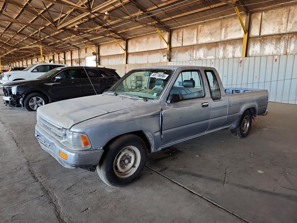 1991 Toyota Pickup VIN JT4VN93D6M5025150 COPART salvage auction — MINOR DENT/SCRATCHES, Az - Certificate Of Title, sold $800 on 2026-07-13 (photo 1)