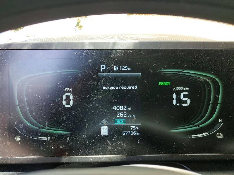 2024 Kia Niro VIN KNDCP3LE2R5149799 COPART salvage auction — REAR END, CA - SALVAGE CERTIFICATE, sold $3,650 on 2026-07-27 (photo 9)