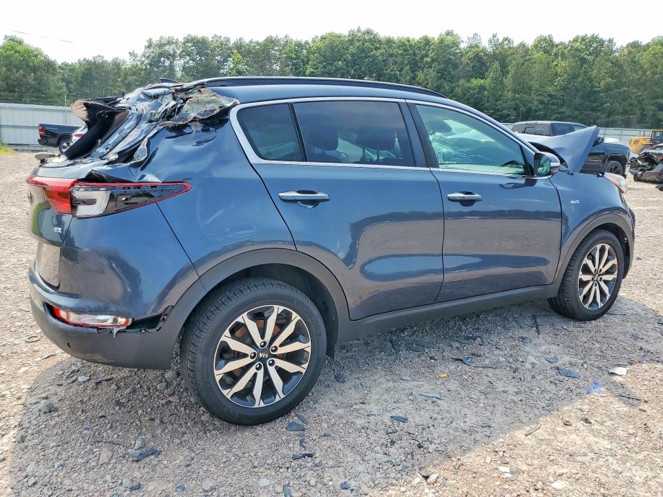 2018 Kia Sportage VIN KNDPNCAC5J7309935 COPART salvage auction — ALL OVER, VA - CERT OF TITLE - SALVAGE, sold $525 on 2026-07-20 (photo 3)