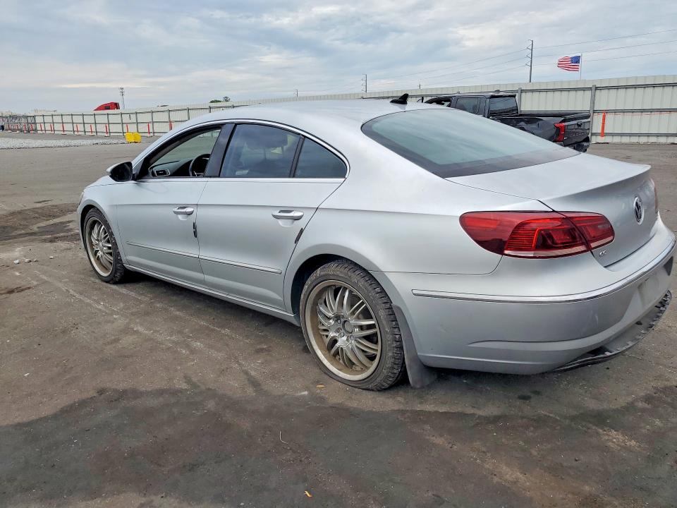 2013 Volkswagen Passat cc VIN WVWBN7AN6DE513226 COPART salvage auction — REAR END, Fl - Cert Of Title Slvg Rebuildable, sold $600 on 2026-07-08 (photo 2)