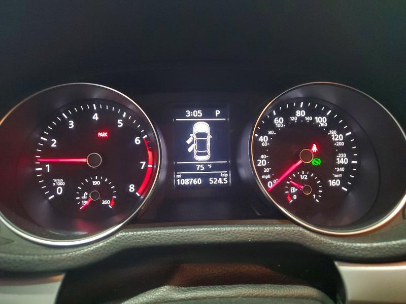 2017 Volkswagen Passat VIN 1VWAT7A32HC064190 COPART salvage auction — MINOR DENT/SCRATCHES, WA - VEHICLE CERT OF OWNERSHIP-TITL, sold $3,200 on 2026-08-01 (photo 9)