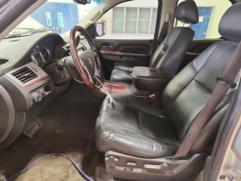 2011 Cadillac Escalade VIN 1GYS4AEF2BR369869 COPART salvage auction — MECHANICAL, Ny - Mv-907A Salvage Certificate, sold $450 on 2026-07-06 (photo 7)