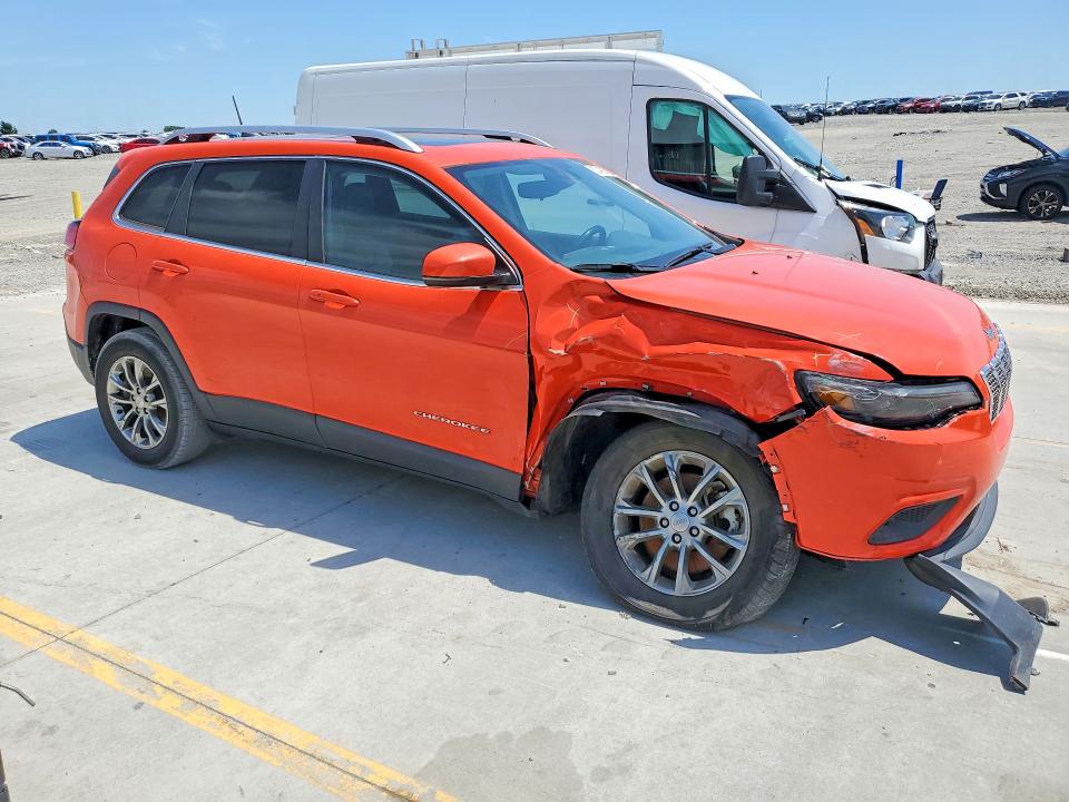 2021 Jeep Cherokee VIN 1C4PJMLB0MD114627 COPART salvage auction — FRONT END, Pa - Certificate Of Salvage, sold $2,350 on 2026-07-02 (photo 4)