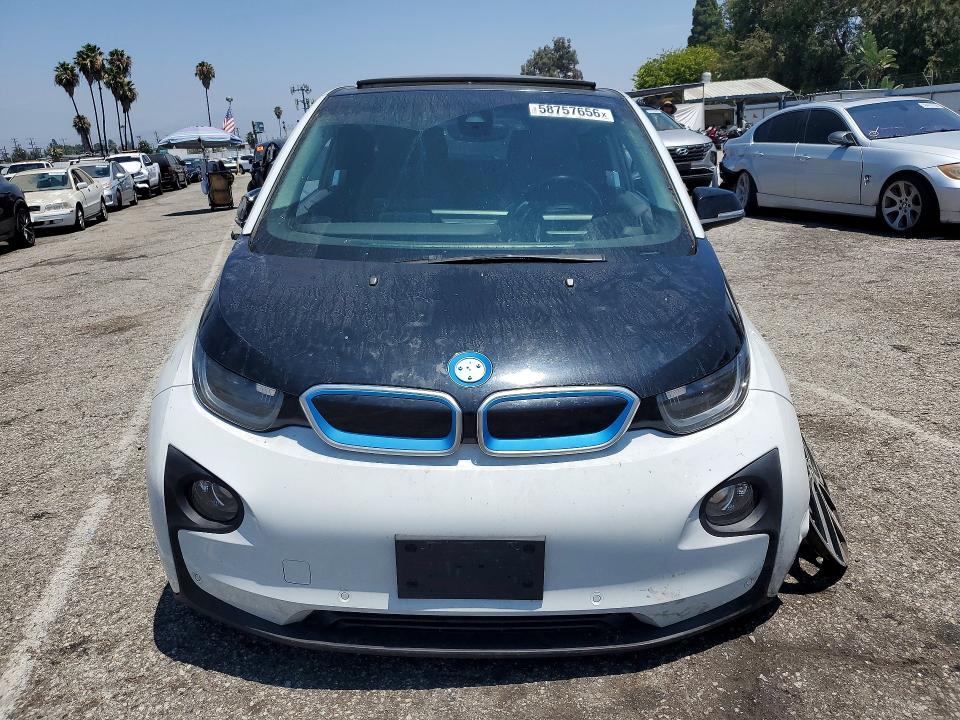 2017 BMW VIN WBY1Z6C35H7A39738 COPART salvage auction — ROLLOVER, Ca - Salvage Certificate, sold $1,500 on 2026-07-31 (photo 5)