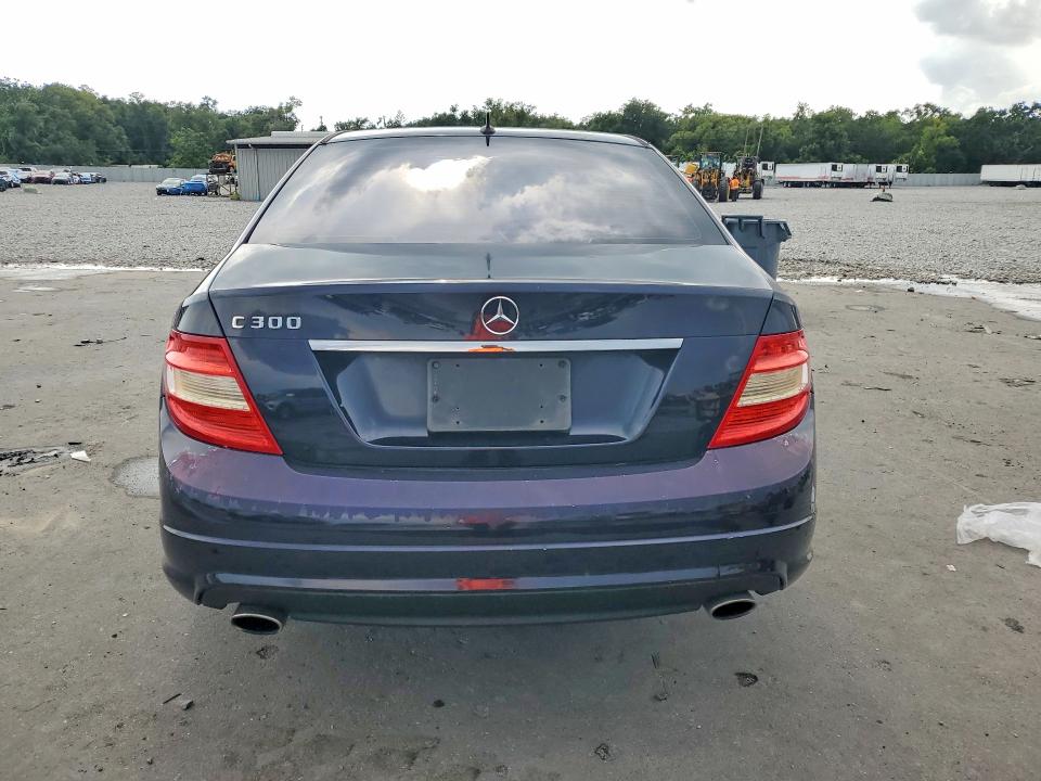 2009 Mercedes-benz C class VIN WDDGF54X69F234869 COPART salvage auction — MINOR DENT/SCRATCHES, Fl - Certificate Of Title (P), sold $450 on 2026-07-08 (photo 6)