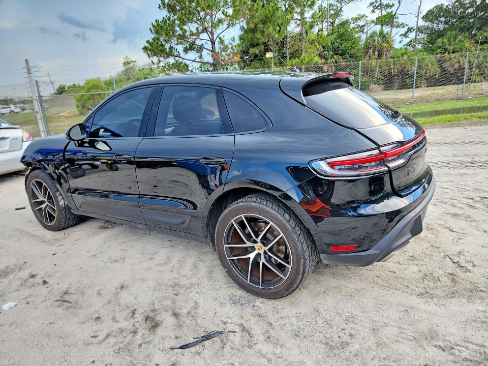 2022 Porsche VIN WP1AA2A53NLB03263 COPART salvage auction — FRONT END, Fl - Cert Of Title Slvg Rebuildable, sold $250 on 2026-07-22 (photo 2)
