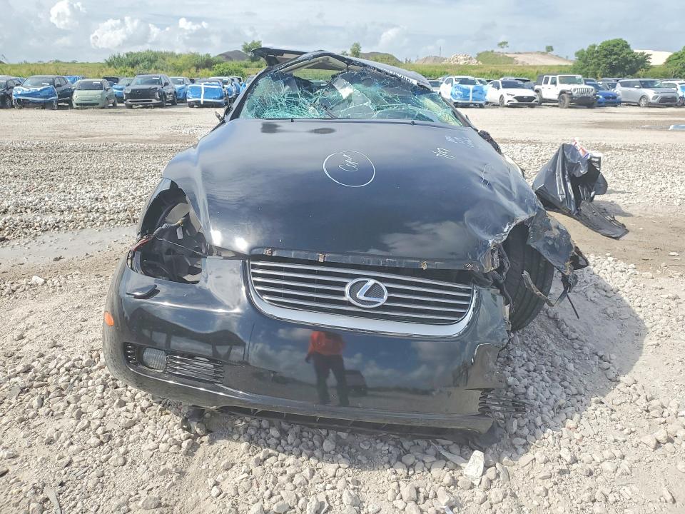 2002 Lexus Sc VIN JTHFN48Y220013895 COPART salvage auction — ROLLOVER, Fl - Cert Of Title Slvg Rebuildable, sold $675 on 2026-07-16 (photo 5)