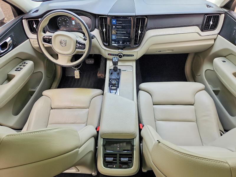 2018 Volvo VIN YV4102RL7J1091936 COPART salvage auction — SIDE, Vt - Cert Of Title-Salvage Vehicle, sold $12,400 on 2026-07-20 (photo 8)