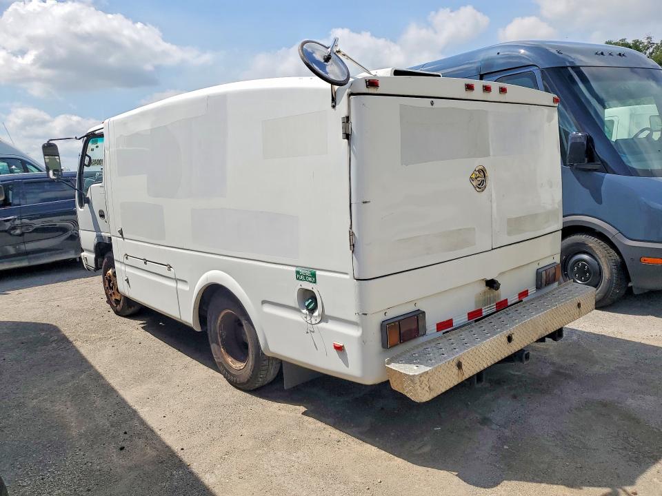 2007 Isuzu Npr VIN JALC4B16277011212 COPART salvage auction — MINOR DENT/SCRATCHES, VA - CERTIFICATE OF TITLE (P), sold $3,050 on 2026-07-29 (photo 2)