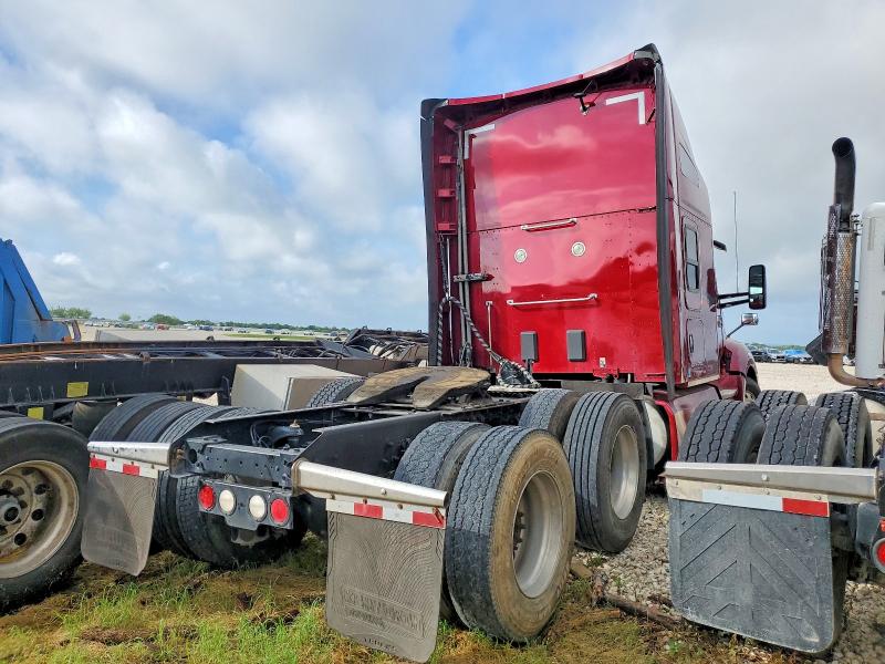 2019 Kenworth T680 VIN 1XKYDP9X9KJ277344 COPART salvage auction — MINOR DENT/SCRATCHES, TX - CERTIFICATE OF TITLE, sold $16,500 on 2026-07-30 (photo 4)