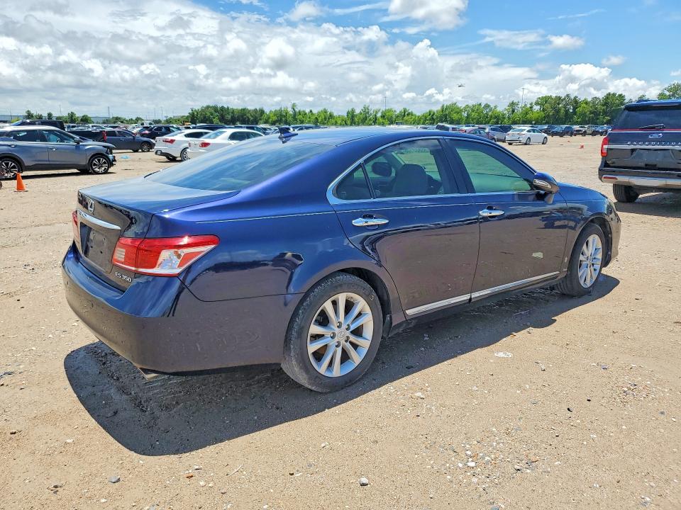 2011 Lexus Es 350 VIN JTHBK1EG8B2434560 COPART salvage auction — WATER/FLOOD, TX - SALVAGE TITLE-FLOOD DAMAGE (P), sold $775 on 2026-07-28 (photo 3)