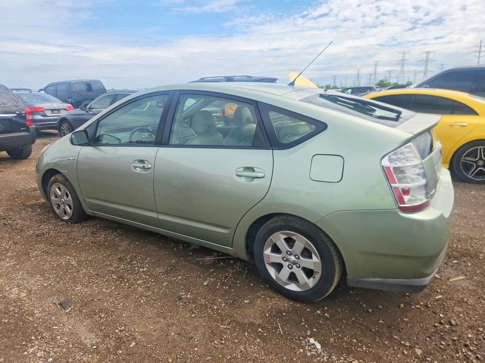 2007 Toyota Prius VIN JTDKB20UX77564726 COPART salvage auction — NORMAL WEAR, Il - Salvage Certificate, sold $325 on 2026-07-14 (photo 2)