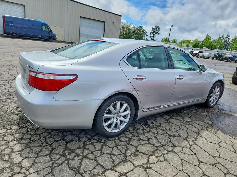 2007 Lexus Ls VIN JTHBL46F875040244 COPART salvage auction — FRONT END, Or - Salvage Title Certificate, sold $1,800 on 2026-07-20 (photo 3)