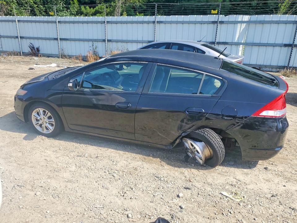 2010 Honda Insight VIN JHMZE2H74AS034971 COPART salvage auction — SIDE, Va - Cert Of Title - Salvage, sold $150 on 2026-07-14 (photo 2)