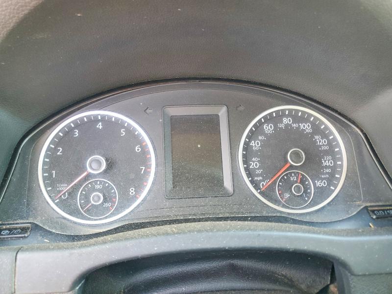 2017 Volkswagen Tiguan VIN WVGAV7AX6HK047247 COPART salvage auction — ENGINE BURN, Tx - Nonrepairable Title, sold $150 on 2026-07-14 (photo 9)