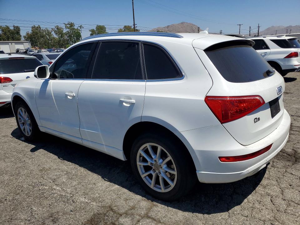 2011 Audi Q5 VIN WA1LFAFP6BA103968 COPART salvage auction — MINOR DENT/SCRATCHES, Ca - Dis/Dlr/Exp Only Clean Title, sold $500 on 2026-07-12 (photo 2)