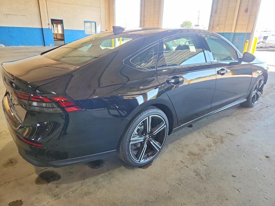 2026 Honda Accord VIN 1HGCY1F45TA038720 COPART salvage auction — FRONT END, FL - CERT OF TITLE SLVG REBUILDABLE, sold $300 on 2026-08-03 (photo 3)