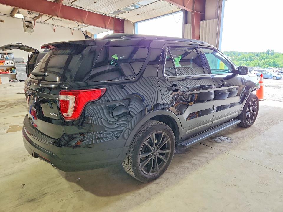 2018 Ford Explorer VIN 1FM5K8D88JGB85823 COPART salvage auction — FRONT END, PA - CERTIFICATE OF SALVAGE, sold $2,100 on 2026-07-02 (photo 3)