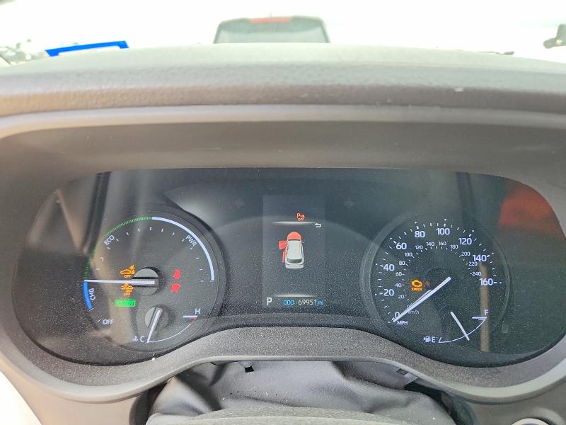 2021 Toyota Sienna VIN 5TDJRKECXMS025810 COPART salvage auction — FRONT END, Tx - Salvage Vehicle Title, sold $14,600 on 2026-07-30 (photo 9)