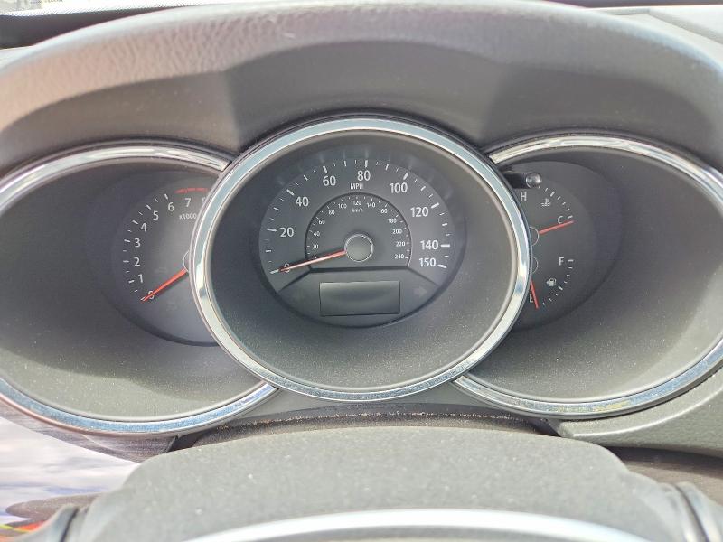 2011 Kia Sorento VIN 5XYKT4A14BG137454 COPART salvage auction — REAR END, TX - SALVAGE VEHICLE TITLE (P), sold $525 on 2026-07-07 (photo 9)
