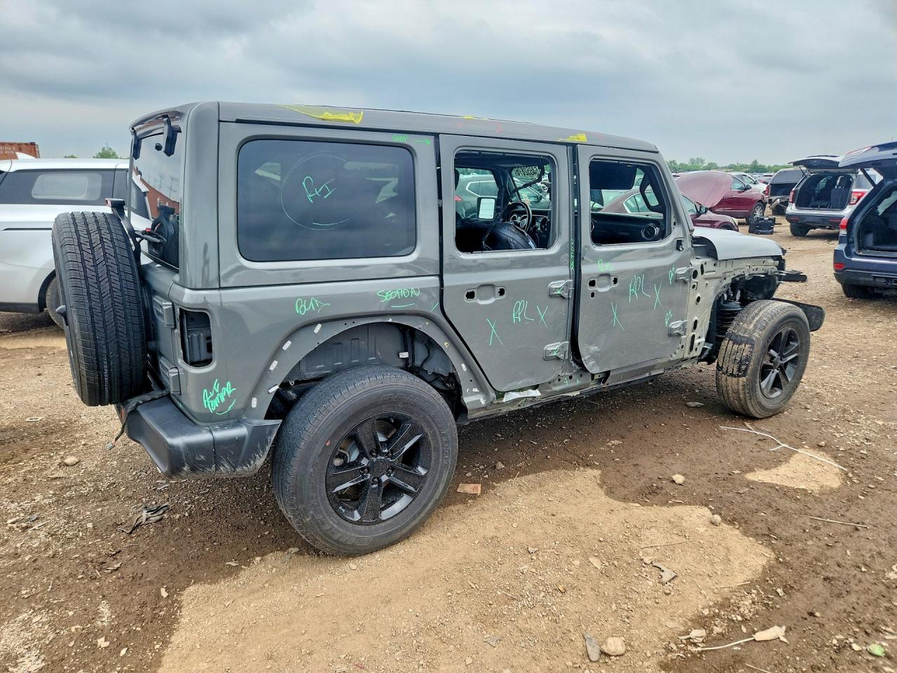 2020 Jeep Wrangler Unlimited VIN 1C4HJXEN2LW330558 COPART salvage auction — All Over, IL - SALVAGE CERTIFICATE, sold $8,800 on 2026-07-02 (photo 3)