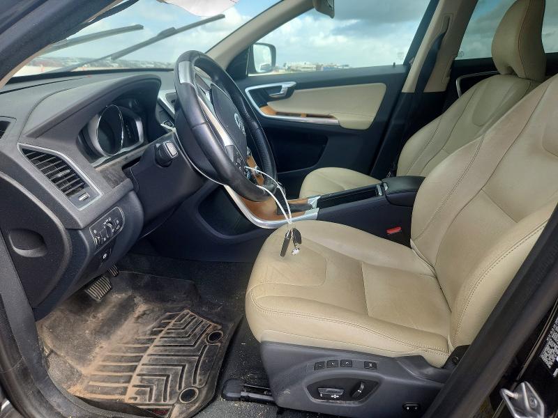 2017 Volvo VIN YV440MDUXH2166710 COPART salvage auction — UNDERCARRIAGE, Tx - Salvage Vehicle Title, sold $3,500 on 2026-07-23 (photo 7)
