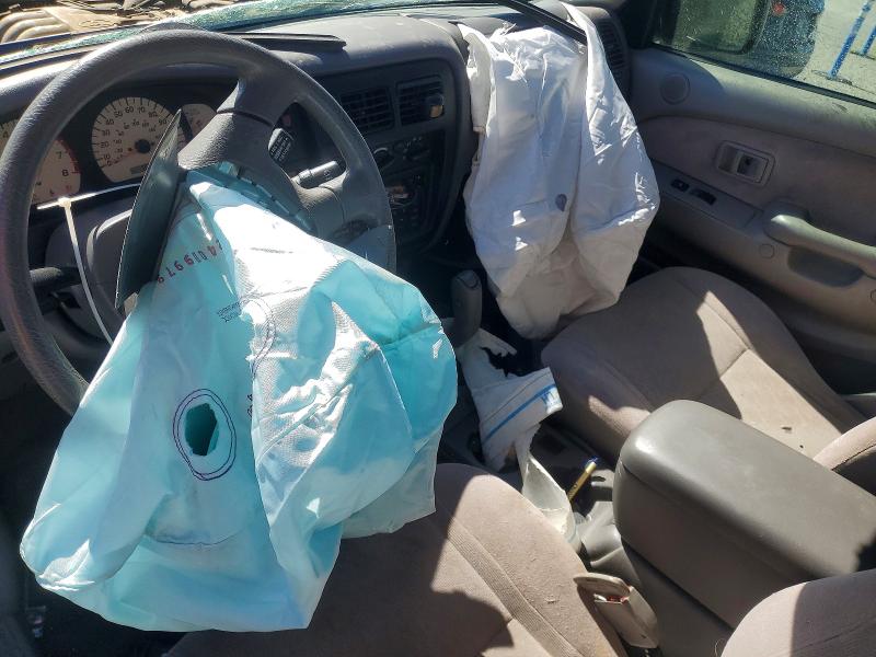 2004 Toyota Tacoma VIN 5TEWN72N14Z419459 COPART salvage auction — ALL OVER, CA - NON-REPAIRABLE VEHICLE CERT, sold $925 on 2026-07-24 (photo 8)