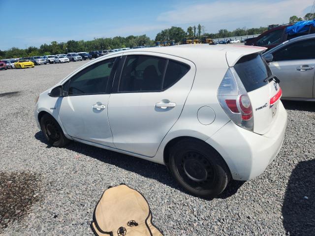 2014 Toyota Prius c VIN JTDKDTB3XE1572717 COPART salvage auction — MINOR DENT/SCRATCHES, Fl - Certificate Of Title, sold $1,050 on 2026-07-07 (photo 2)