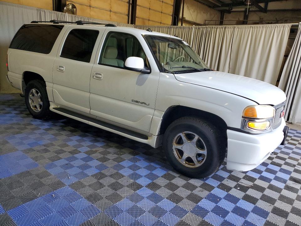 2003 Gmc Yukon xl VIN 1GKFK66U53J138427 COPART salvage auction — MINOR DENT/SCRATCHES, CO - CERTIFICATE OF TITLE, sold $200 on 2026-07-09 (photo 4)