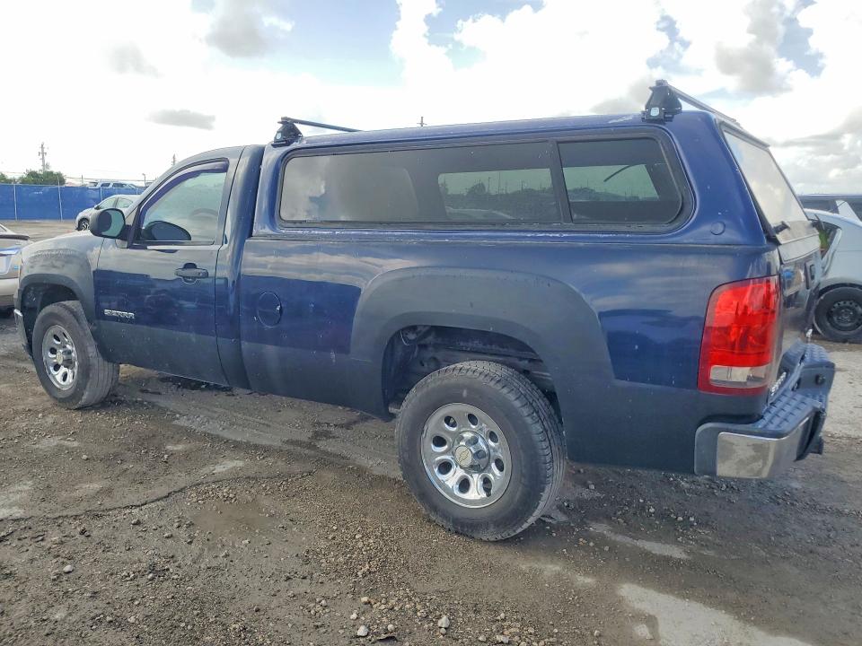 2011 Gmc SIERRA VIN 1GTN1TEX9BZ287895 COPART salvage auction — MINOR DENT/SCRATCHES, FL - CERTIFICATE OF TITLE, sold $750 on 2026-07-29 (photo 2)