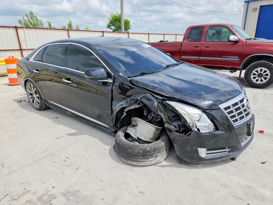 2013 Cadillac Xts VIN 2G61P5S31D9209184 COPART salvage auction — FRONT END, Tx - Salvage Vehicle Title, sold $1,500 on 2026-07-31 (photo 4)