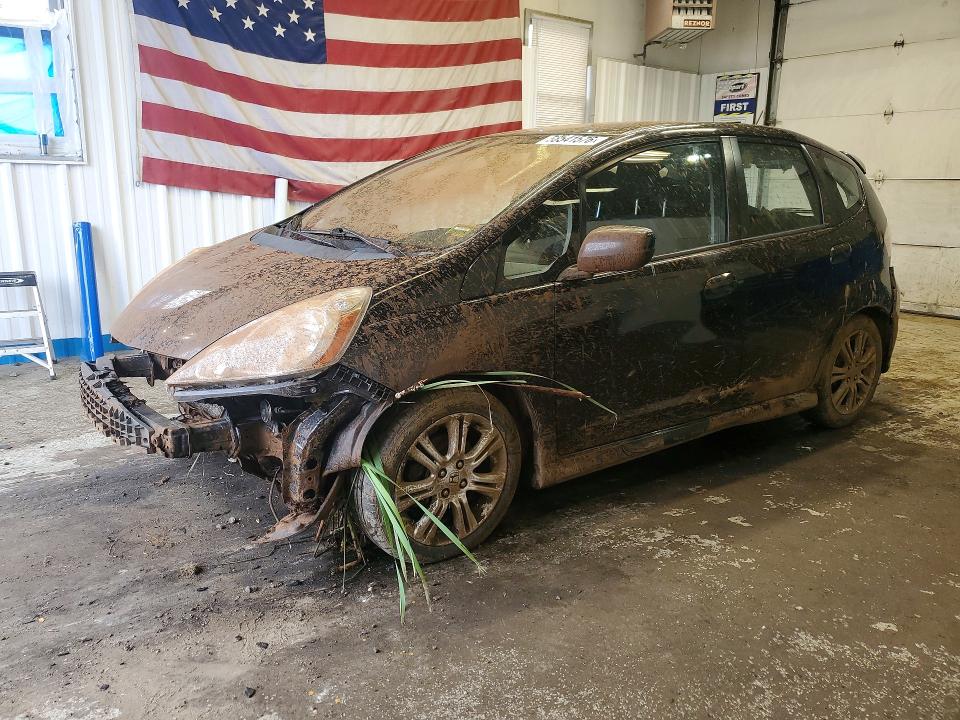 2009 Honda Fit VIN JHMGE88479S003807 COPART salvage auction — FRONT END, Me - Cert Of Title-Salvage Collisio, sold $175 on 2026-07-30 (photo 1)