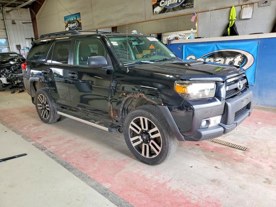 2010 Toyota 4runner VIN JTEBU5JRXA5026306 COPART salvage auction — MINOR DENT/SCRATCHES, Ny - Certificate Of Title, sold $7,700 on 2026-07-14 (photo 4)