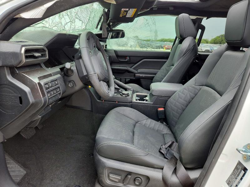 2026 Toyota VIN JTEVA5BR2T5115844 COPART salvage auction — ROOF, Tx - Salvage Vehicle Title, sold $12,500 on 2026-07-16 (photo 7)