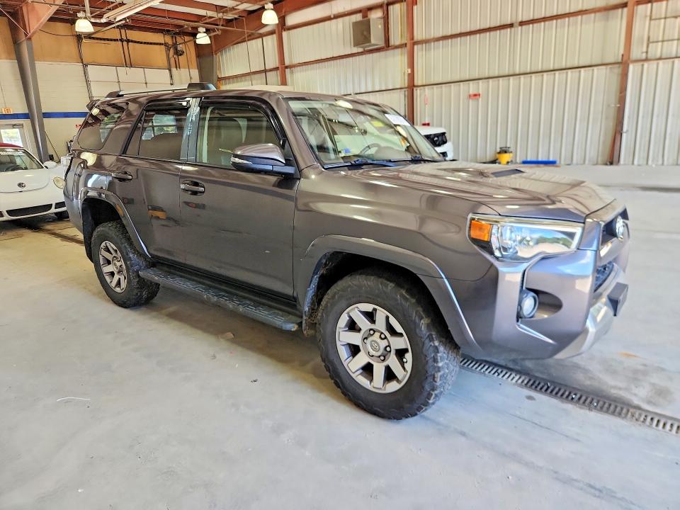 2014 Toyota 4runner VIN JTEBU5JR0E5198267 COPART salvage auction — FRONT END, Va - Cert Of Title - Salvage, sold $9,500 on 2026-07-17 (photo 4)