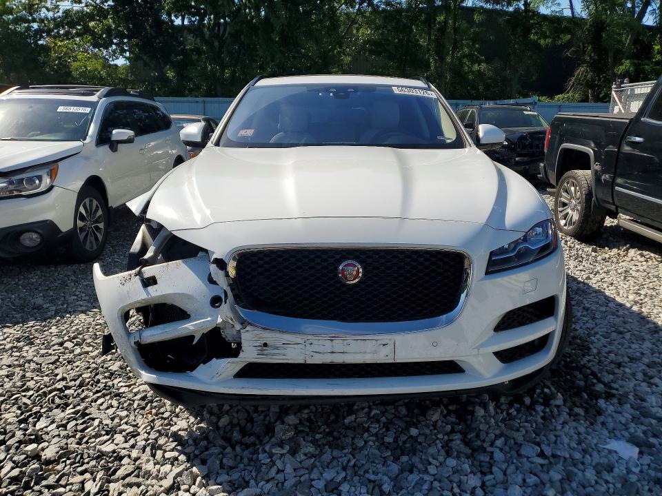 2018 Jaguar F-pace VIN SADCK2FX7JA248981 COPART salvage auction — FRONT END, MA - CERT OF TITLE-SALVAGE, sold $4,550 on 2026-07-09 (photo 5)