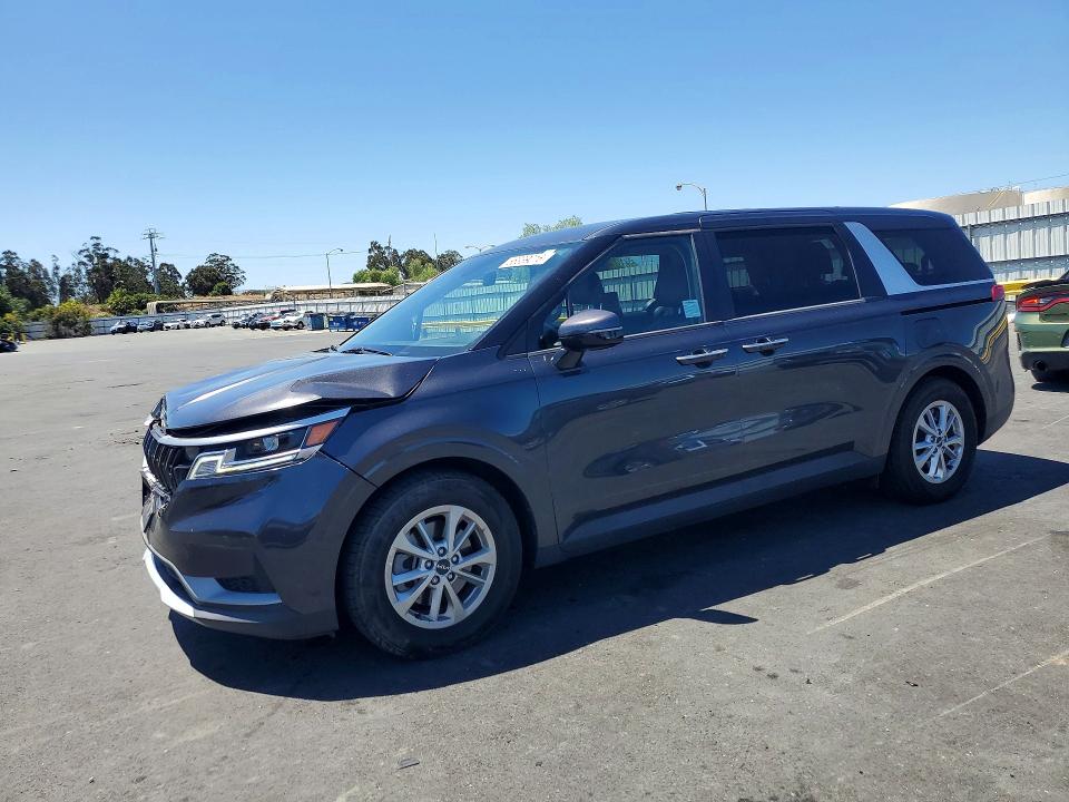 2022 Kia Carnival VIN KNDNB4H31N6156641 COPART salvage auction — FRONT END, Ca - Salvage Certificate, sold $7,700 on 2026-07-13 (photo 1)