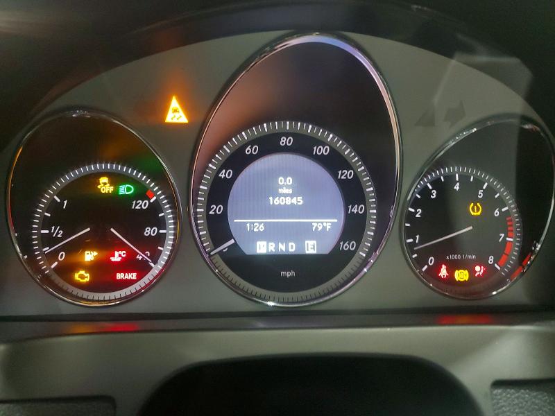 2011 Mercedes-benz C-klasse VIN WDDGF8BB1BR183603 COPART salvage auction — MINOR DENT/SCRATCHES, Wv - Certificate Of Title, sold $1,600 on 2026-07-30 (photo 9)