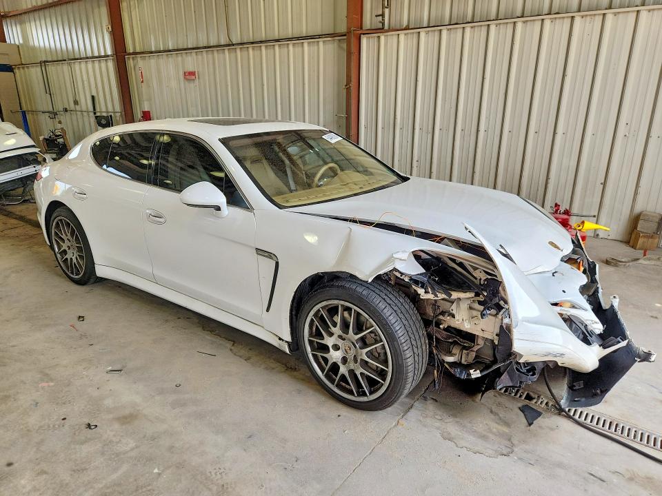 2012 Porsche Panamera VIN WP0AB2A73CL061934 COPART salvage auction — FRONT END, Va - Cert Of Title - Salvage, sold $3,050 on 2026-07-17 (photo 4)