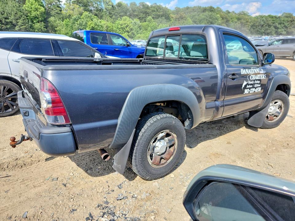 2011 Toyota Tacoma VIN 5TFPX4ENXBX003049 COPART salvage auction — MINOR DENT/SCRATCHES, DE - CERTIFICATE OF TITLE, sold $300 on 2026-07-21 (photo 3)