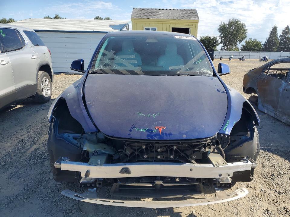 2022 Tesla Model y VIN 7SAYGDEF8NF565563 COPART salvage auction — FRONT END, Ca - Salvage Certificate, sold $10,600 on 2026-07-23 (photo 5)