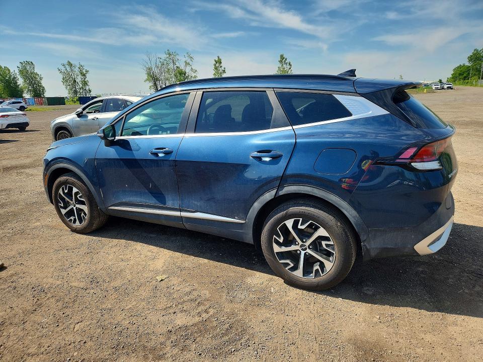 2023 Kia Sportage VIN KNDPVCAF8P7173030 COPART salvage auction — WATER/FLOOD, QC - AUCUNE MENTION, sold $19,800 on 2026-07-21 (photo 2)
