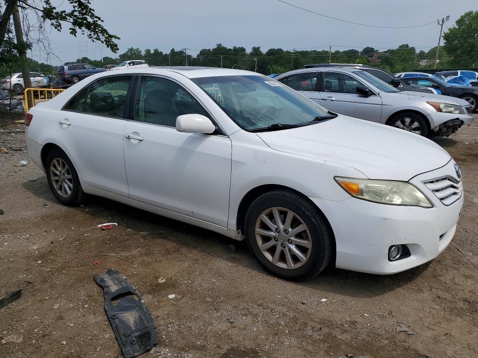 2011 Toyota Camry VIN 4T1BK3EK0BU631353 COPART salvage auction — SIDE, Md - Cert Of Salvage > 75% Damage, sold $1,950 on 2026-07-02 (photo 4)