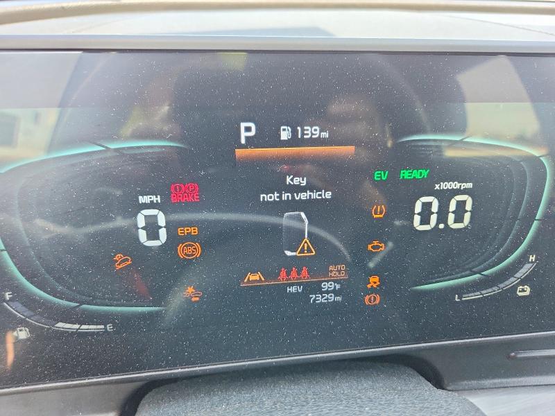 2025 Kia Sportage VIN KNDPYDDH4S7251483 COPART salvage auction — FRONT END, Ny - Certificate Of Title (P), sold $19,700 on 2026-07-09 (photo 9)