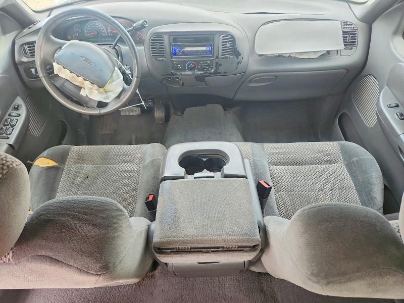 2001 Ford F-150 lightning VIN 1FTRW07L71KB10314 COPART salvage auction — FRONT END, Tx - Salvage Vehicle Title, sold $1,200 on 2026-07-02 (photo 8)