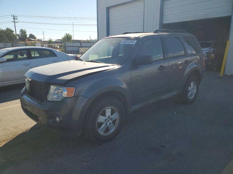 2011 Ford Escape VIN 1FMCU0DG4BKA16827 COPART salvage auction — FRONT END, Id - Certificate Of Title, sold $325 on 2026-07-09 (photo 1)