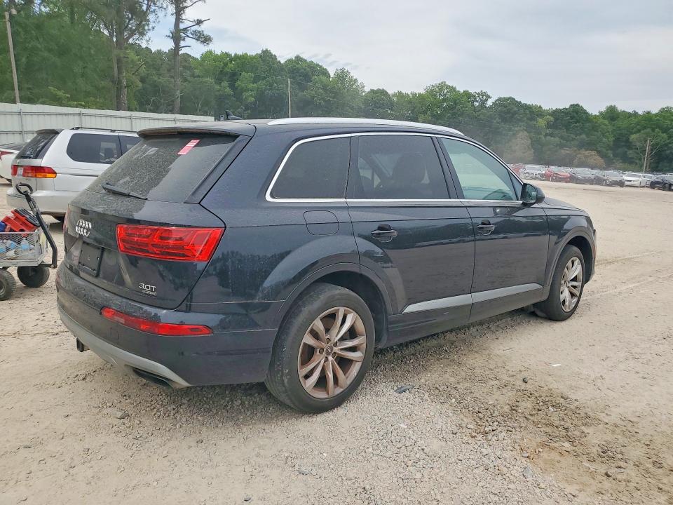 2017 Audi VIN WA1LABF76HD040012 COPART salvage auction — MINOR DENT/SCRATCHES, Nc - Dealer Only Clean Title (P), sold $4,700 on 2026-07-17 (photo 3)