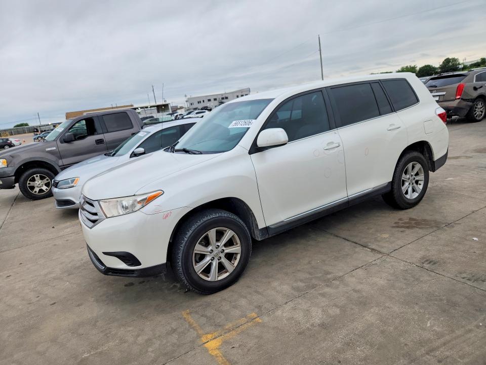 2011 Toyota Highlander VIN 5TDZA3EH6BS007796 COPART salvage auction — SIDE, TX - SALVAGE VEHICLE TITLE, sold $4,300 on 2026-07-23 (photo 1)