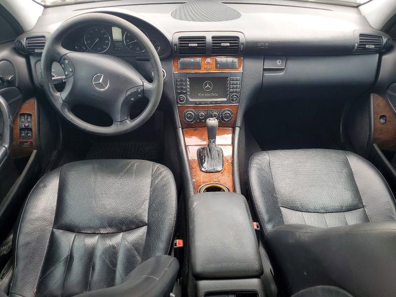 2006 Mercedes-benz C-klasse VIN WDBRF92H56F755923 COPART salvage auction — SIDE, Nc - Salvage Certificate Of Title, sold $225 on 2026-07-15 (photo 8)