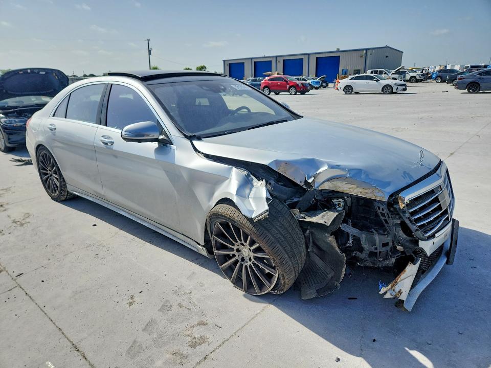 2015 Mercedes-benz S-klasse VIN WDDUG8CB6FA174303 COPART salvage auction — WATER/FLOOD, TX - SALVAGE TITLE-FLOOD DAMAGE, sold $4,300 on 2026-08-04 (photo 4)